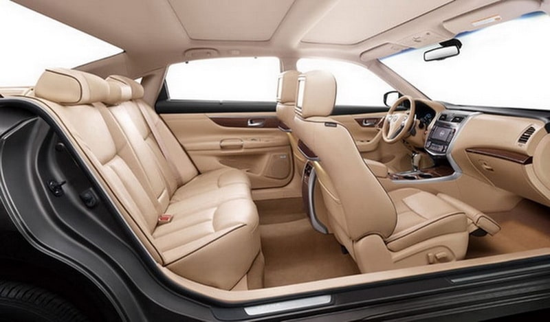 Xe Toyota Camry 2.4Q Nha Trang Khánh Hòa