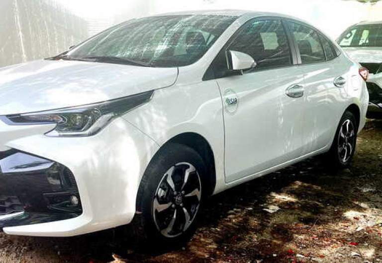 Cho thuê xe 4 chỗ Toyota Vios 1.5E CVT 2023 tại Nha Trang Vietnam